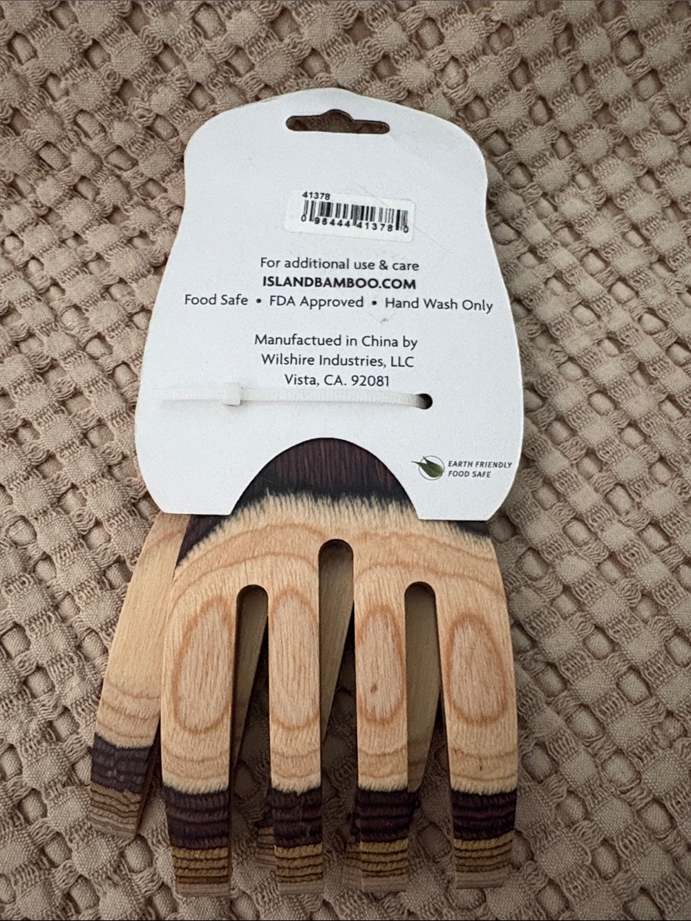 Pakka Wooden Salad Hands- Brown & Tan - Picture 2 of 2